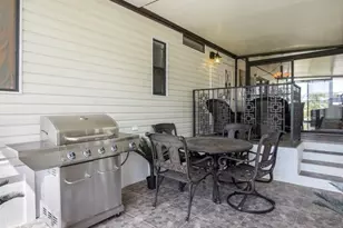 8560 SW 20th St, Davie, FL 33324 - Photo 42