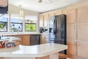 8560 SW 20th St, Davie, FL 33324 - Photo 18