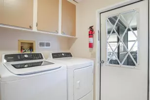 8560 SW 20th St, Davie, FL 33324 - Photo 36