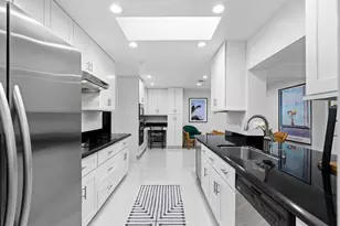 326 Seven Isles Dr, Fort Lauderdale, FL 33301 - Photo 10