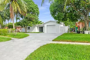 8241 SW 3rd Ct, North Lauderdale, FL 33068 - Photo 28