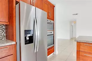 8241 SW 3rd Ct, North Lauderdale, FL 33068 - Photo 8