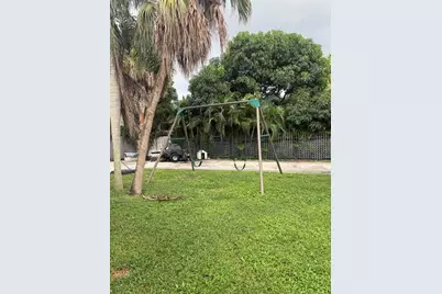 16325 NW 24th Ave, Opa-Locka, FL 33054 - Photo 10