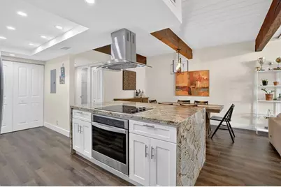 721 E Coco Plum Cir, Unit #5, Plantation, FL 33324 - Photo 6