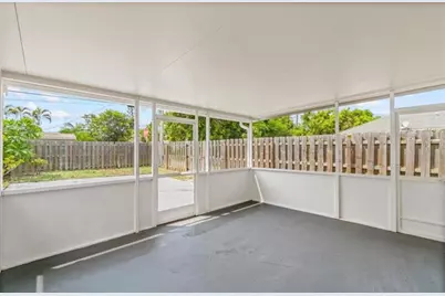 501  S E St, Lake Worth Beach, FL 33460 - Photo 14