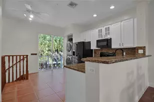 2453 NE 14th Street Causeway, Pompano Beach, FL 33062 - Photo 4