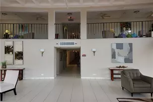 9233 SW 8th St, Boca Raton, FL 33428 - Photo 1