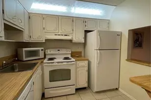 9233 SW 8th St, Boca Raton, FL 33428 - Photo 6