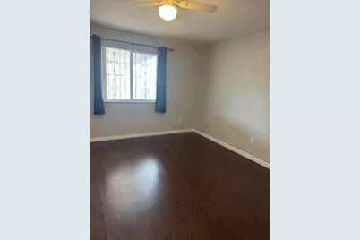 7556 NW 173rd St, Hialeah, FL 33015 - Photo 1