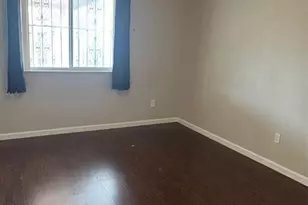 7556 NW 173rd St, Hialeah, FL 33015 - Photo 1