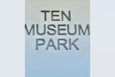 1040 Biscayne Boulevard #1406, Miami, FL 33132 - Photo 22