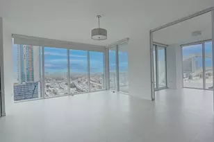 1040 Biscayne Blvd, Miami, FL 33132 - Photo 6