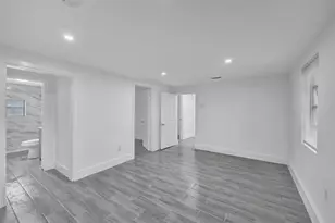 5025 SW 22nd St, Hollywood, FL 33023 - Photo 12