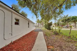 5025 SW 22nd St, Hollywood, FL 33023 - Photo 44
