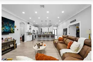 123 Bilbao St, Royal Palm Beach, FL 33411 - Photo 36