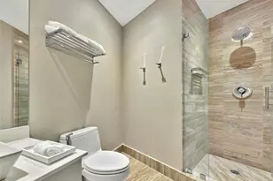 16001 Collins Ave, Sunny Isles Beach, FL 33160 - Photo 30