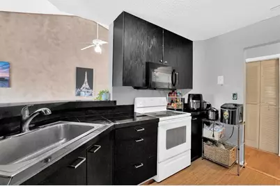 3413 NW 44th St, Unit #205, Lauderdale Lakes, FL 33309 - Photo 6