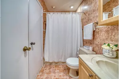 2612 W 54th Pl, Unit #Unit 204, Hialeah, FL 33016 - Photo 14