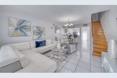 2612 W 54th Pl, Unit #Unit 204, Hialeah, FL 33016 - Photo 10