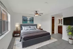 9861 Sunrise Lakes Blvd, Sunrise, FL 33322 - Photo 6