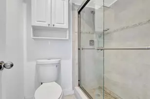 9861 Sunrise Lakes Blvd, Sunrise, FL 33322 - Photo 8