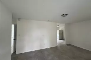 308 Essex Dr, Fort Pierce, FL 34946 - Photo 10