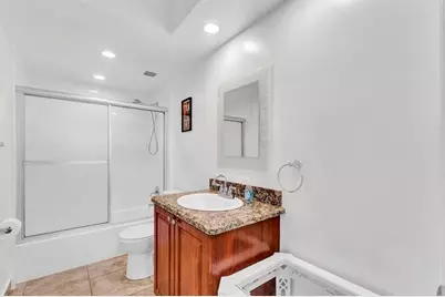 1985 S Ocean Dr, Unit #21H, Hallandale Beach, FL 33009 - Photo 18