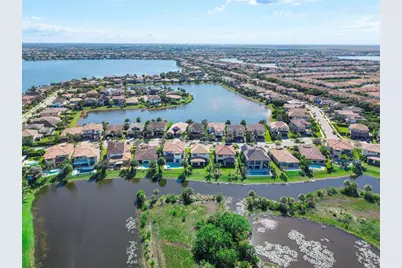 11425  Watercrest Cir, Parkland, FL 33076 - Photo 10