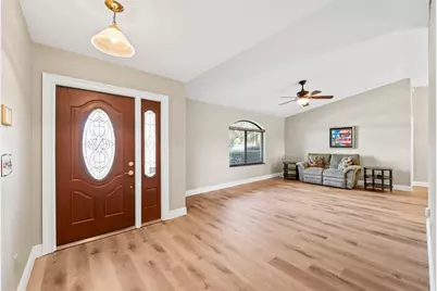 6221  Sedgewyck Cir W, Davie, FL 33331 - Photo 4