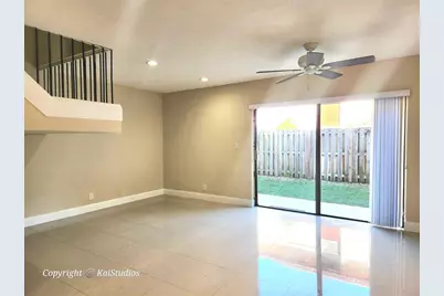 10293 NW 33rd St, Coral Springs, FL 33065 - Photo 1