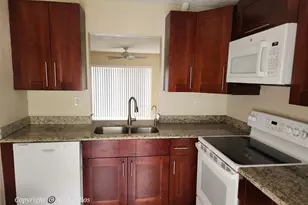 10293 NW 33rd St, Coral Springs, FL 33065 - Photo 2