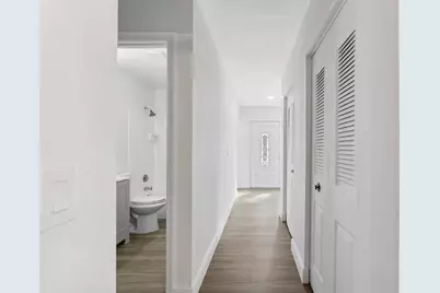 4679  Dolphin Dr, Lake Worth, FL 33463 - Photo 8