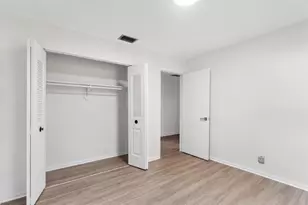 4679 Dolphin Dr, Lake Worth, FL 33463 - Photo 14