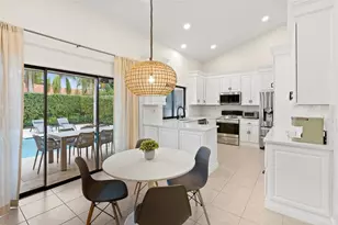 10877 NW 6th St, Coral Springs, FL 33071 - Photo 14