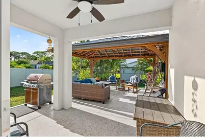 233  Periwinkle Dr, Sebastian, FL 32958 - Photo 20