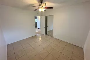 305 NE 16th St, Fort Lauderdale, FL 33304 - Photo 16