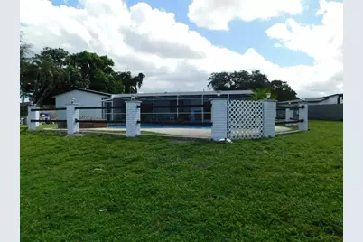 8671 NW 19th St, Pembroke Pines, FL 33024 - Photo 42