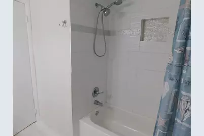 8671 NW 19th St, Pembroke Pines, FL 33024 - Photo 32