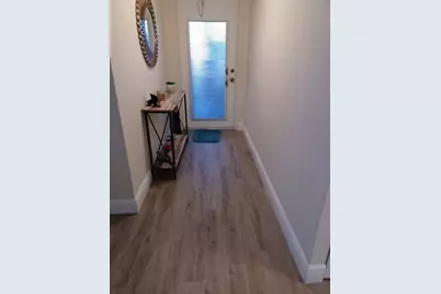 9201  Sunrise Lakes Blvd, Unit #104, Sunrise, FL 33322 - Photo 2