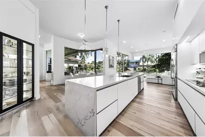 11064  Canary Island Ct, Plantation, FL 33324 - Photo 12