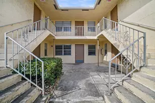 461 Sunshine Dr, Pompano Beach, FL 33066 - Photo 4