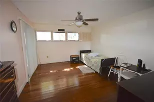 1713 NW 73rd Ave, Plantation, FL 33313 - Photo 10