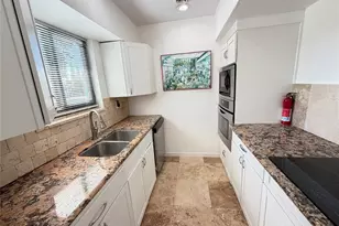 101 SE 14th Pl, Deerfield Beach, FL 33441 - Photo 12