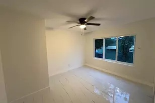 55 NW 47th St, Miami, FL 33127 - Photo 18