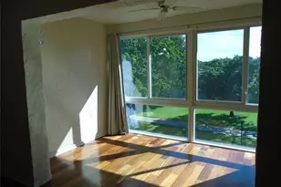 608 SW Natura Blvd, Deerfield Beach, FL 33441 - Photo 4