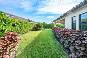 12295 N Baypoint Cir, Parkland, FL 33076 - Photo 32