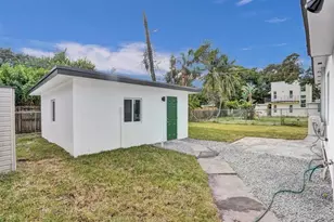 940 SW 28th St, Fort Lauderdale, FL 33315 - Photo 32