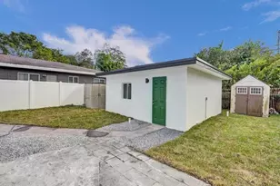 940 SW 28th St, Fort Lauderdale, FL 33315 - Photo 30