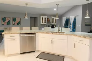 6715 NW Pinson Ct, Port Saint Lucie, FL 34983 - Photo 6