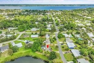 706 SE Alamanda Way, Stuart, FL 34996 - Photo 28